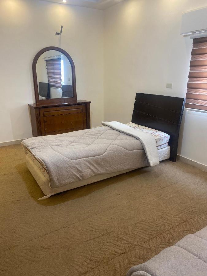 1Of1 Luxury Apartment Original Madaba Eksteriør bilde